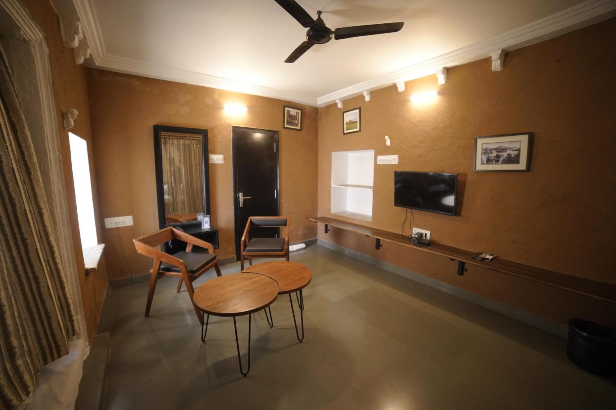 Hotel Banjara Heritage Udaipur Exteriör bild